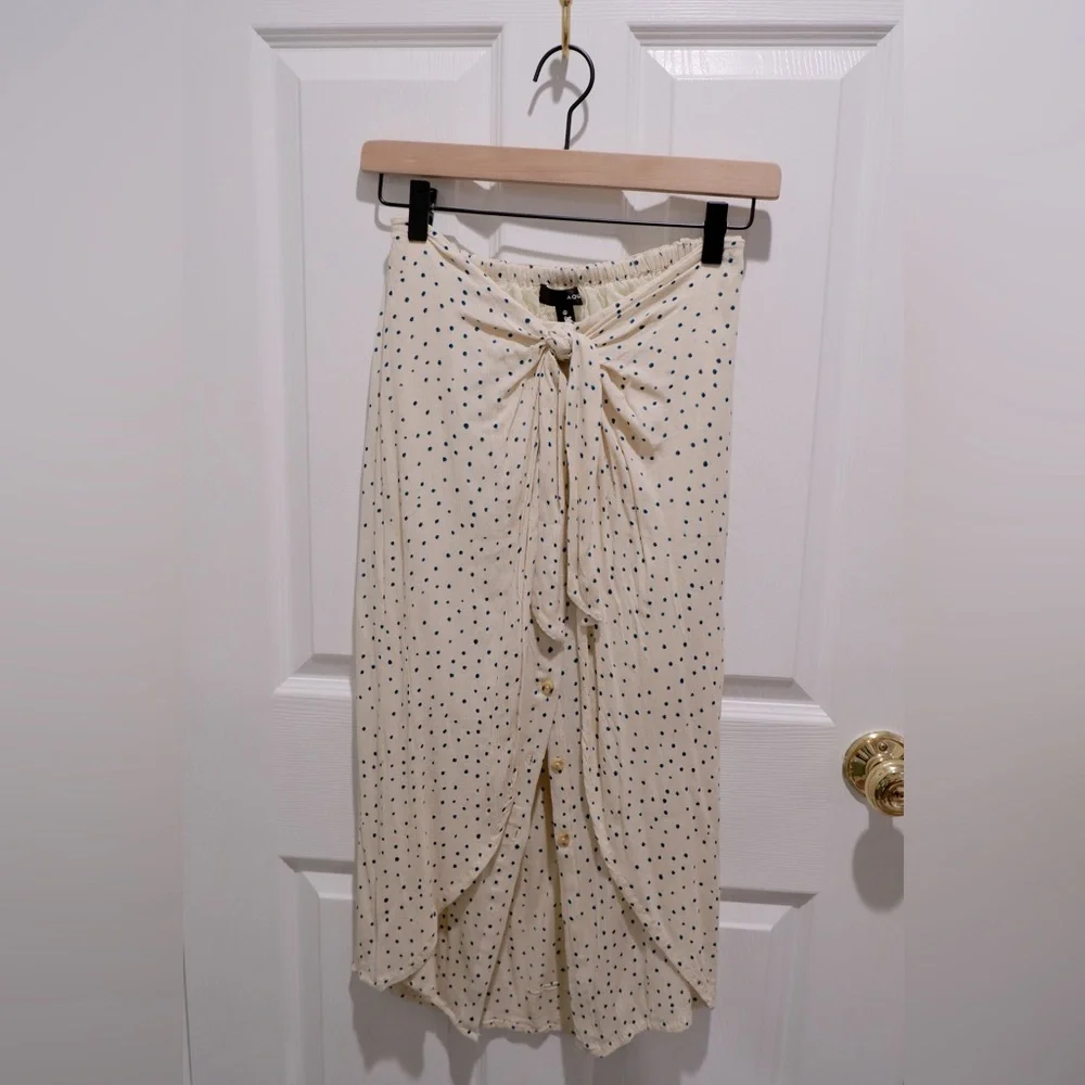AQUA Tie-Front Polka Dot Midi Skirt - Picture 2 of 4